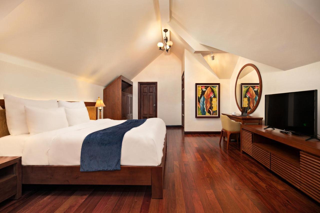 Villa Da Nang Resort Beachfront Abogo Extérieur photo
